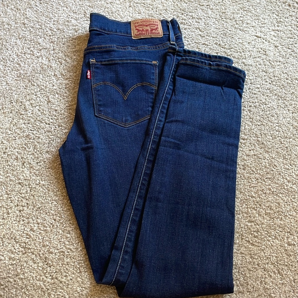 Levi skinny jeans